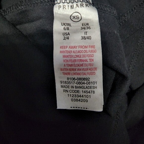 𝅺women's Black Tank Top XSmall - Picture 2 of 2